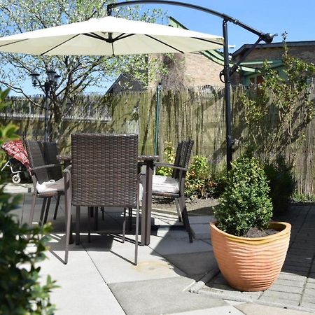 Femerosa Apartment - Mit Garten - Free Wifi براونشفايغ المظهر الخارجي الصورة