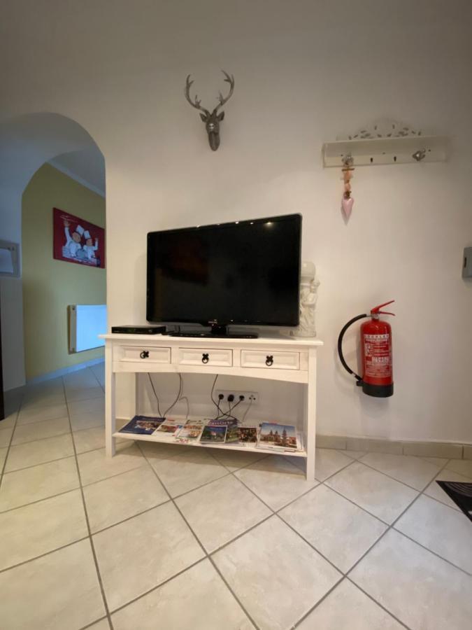 Femerosa Apartment - Mit Garten - Free Wifi براونشفايغ المظهر الخارجي الصورة